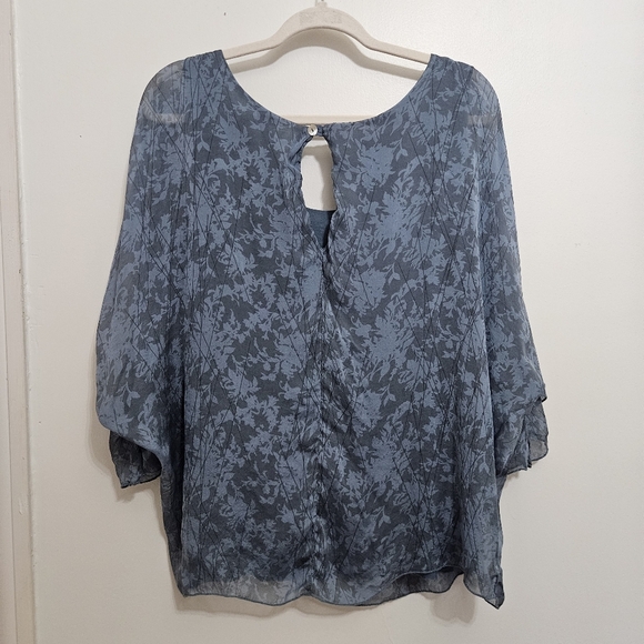 Baci L* Silk blend Beautiful Batwing tunic lined Blouse Top - Picture 3 of 7
